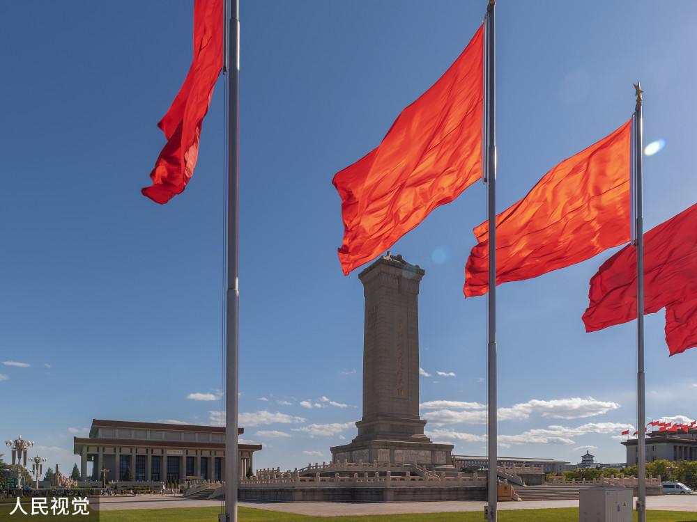 一个人穷，为什么天天干活还是穷？游戏画面